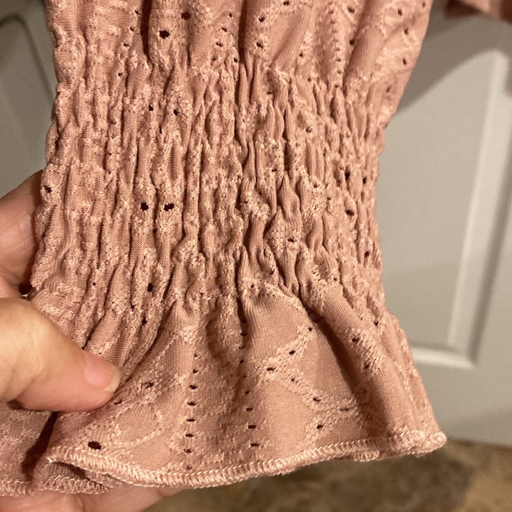 XL Top Never worn. - Picture 4 of 8
